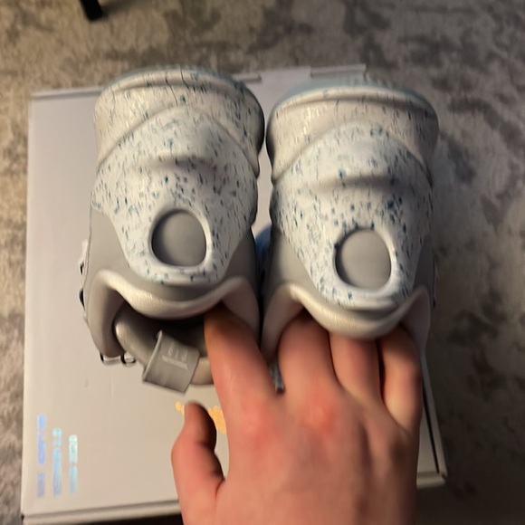 Size 7.5 - Nike Adapt BB 2.0 Mag - BQ5397-003 - Picture 4 of 8